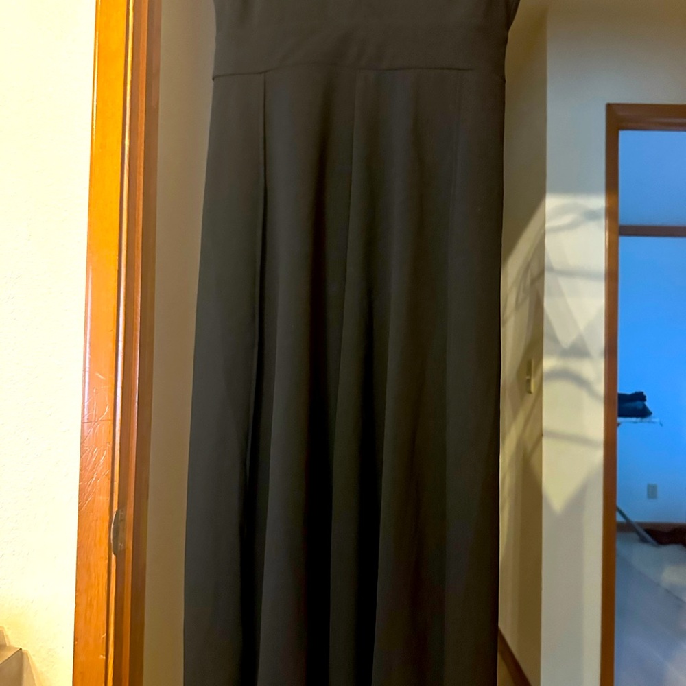 Jumpsuit with high slits - Picture 2 of 6